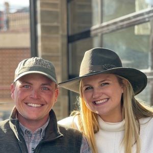 Meet your Posher, Brooke